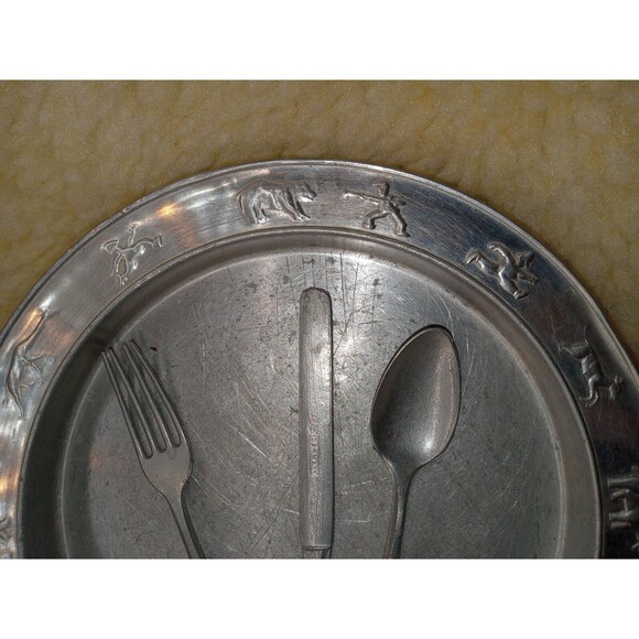 Vintage Aluminum Serving Snack Plate And Silverware Animals 6" Diameter Germany - Picture 2 of 9